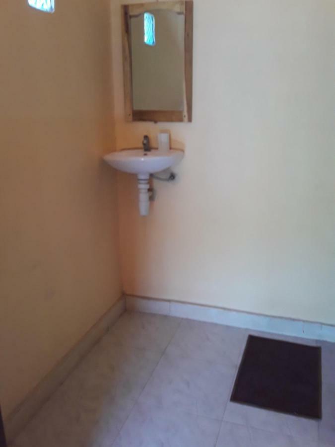 Telage Indah Homestay Kuta  Bagian luar foto
